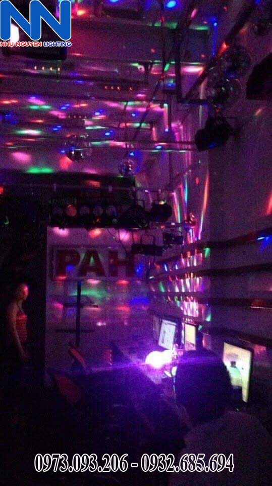 Đèn led pha lê 7 màu trang trí phòng karaoke